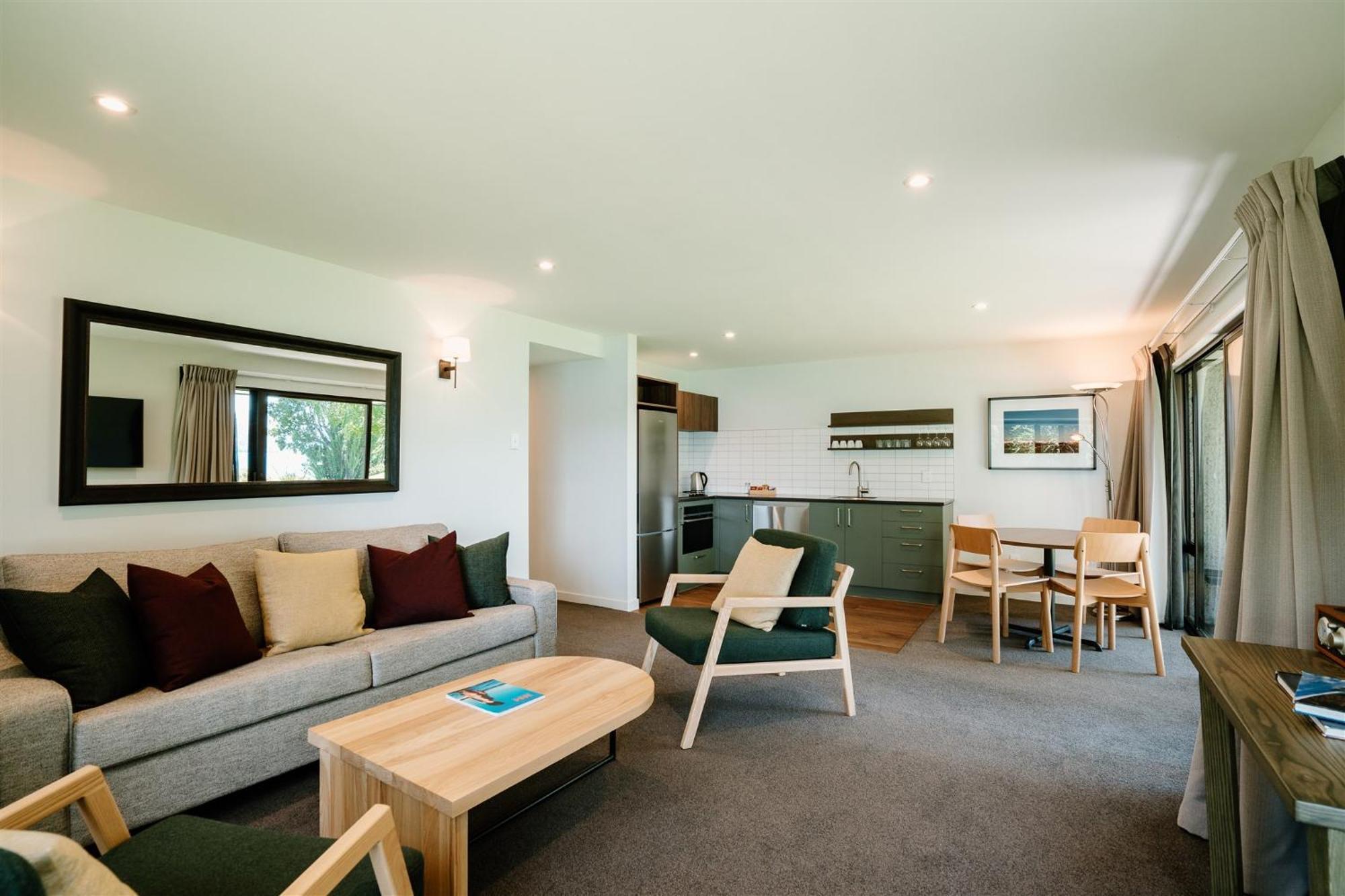 Edgewater Hotel Wanaka Ngoại thất bức ảnh